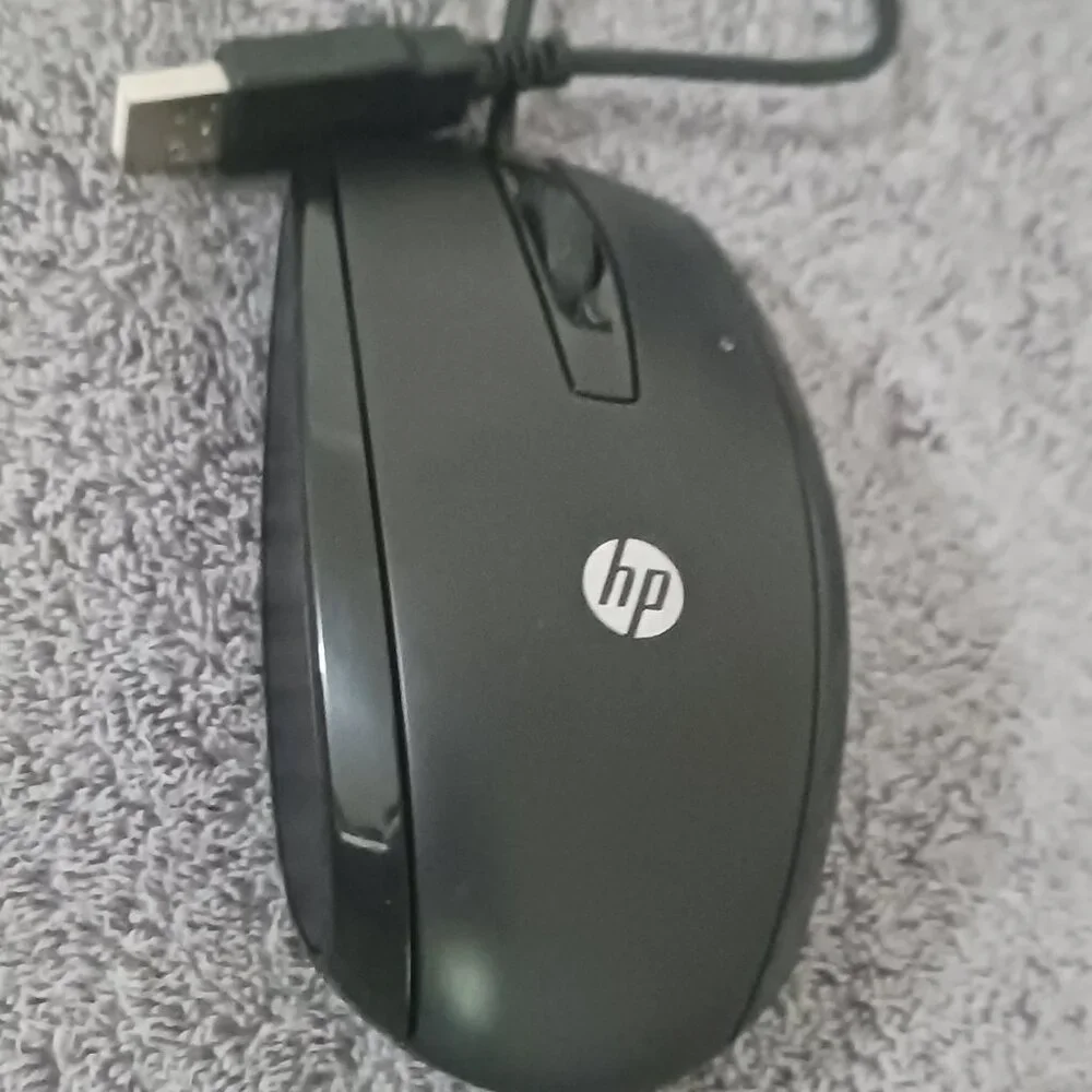 HP Plug and Play Black Wired USB Optical Mouse 2 Button with Scroll
